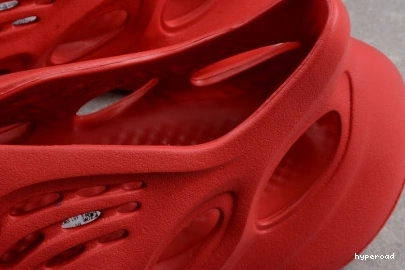 Hyperoad Retro red Jordan white 2 1109